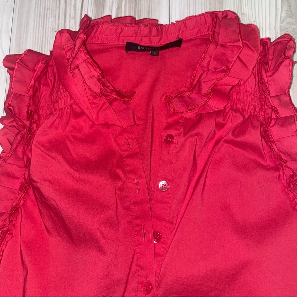 Red Ruffled Sleeveless Top - Picture 4 of 8